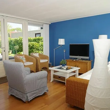 Huijsmansverhuur Дом отдыха *